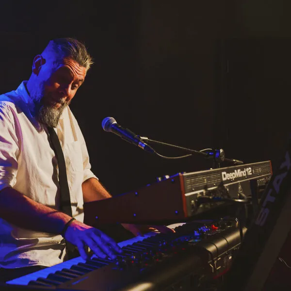 Stan-Majerski-the-essential-party-band